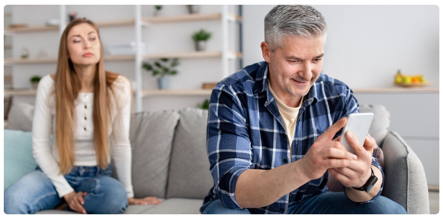 biểu hiện đàn ông yêu bồ hơn vợ