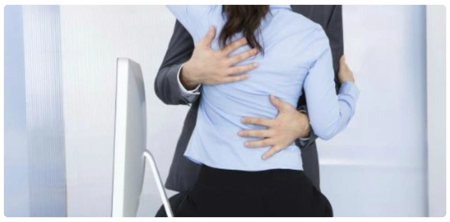 ngoại tình với sếp
